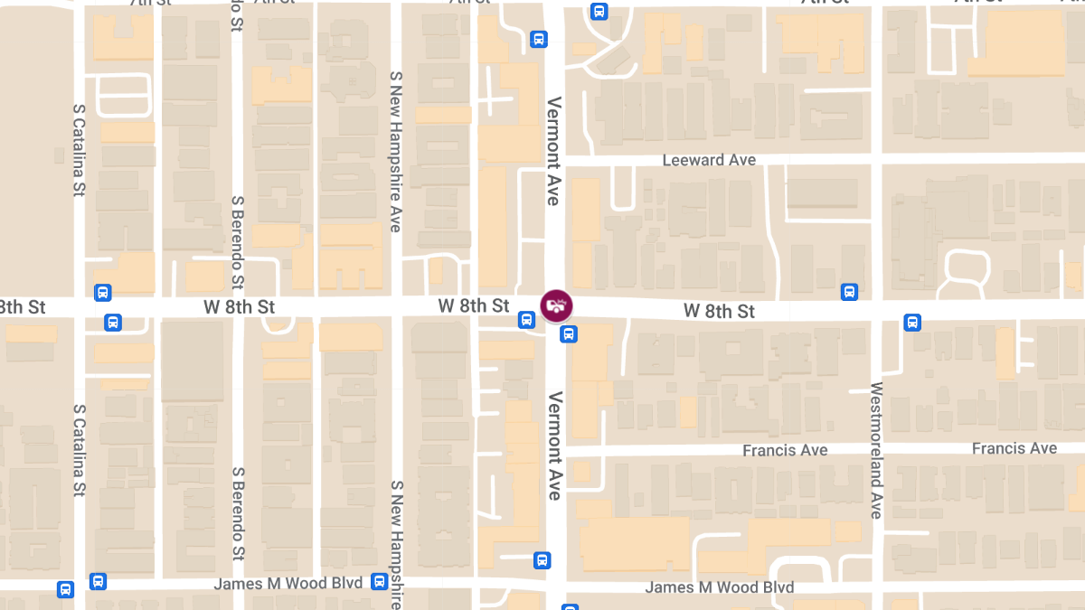 Vehicle Crash with Injuries at S Vermont Ave & W 8th St