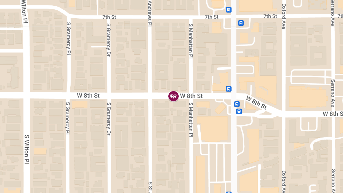 Vehicle Crash with Injuries at W 8th St & S Manhattan Pl