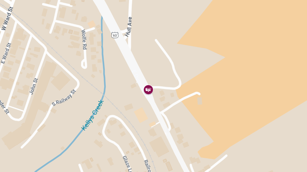 Accident at E Dupont Ave & Woodland Cemetery Dr Causes Injuries