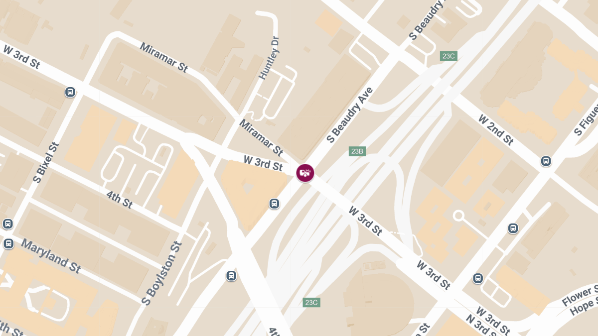 Accident at W 3rd St & S Beaudry Ave Leads to Injuries