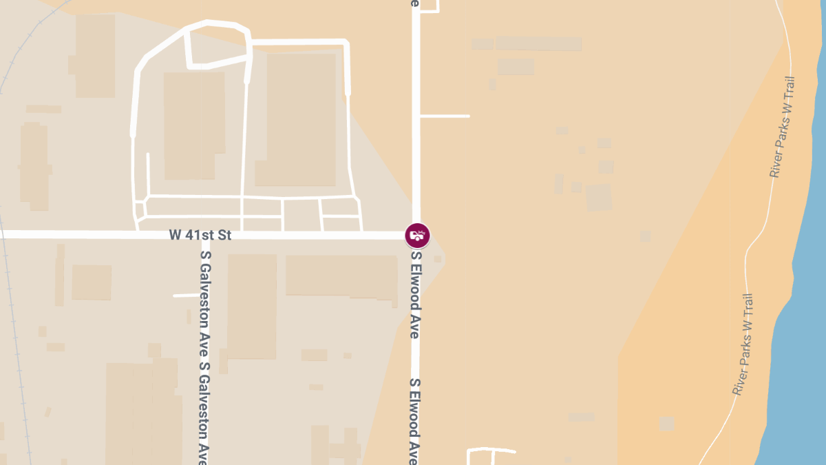Accident with Injuries at S Elwood Ave & W 41st St