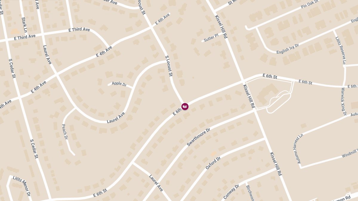 Auto Accident with Injuries at S Locust St & E 6th St