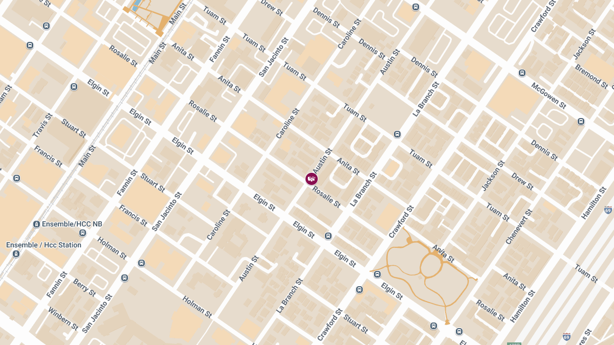 Auto Collision with Injuries Reported on Austin St