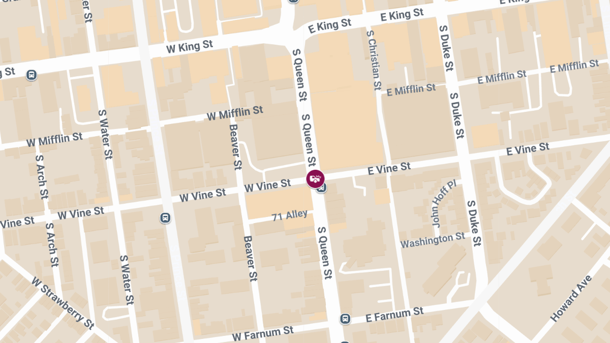 Auto Crash with Injuries at S Queen St & E Vine St