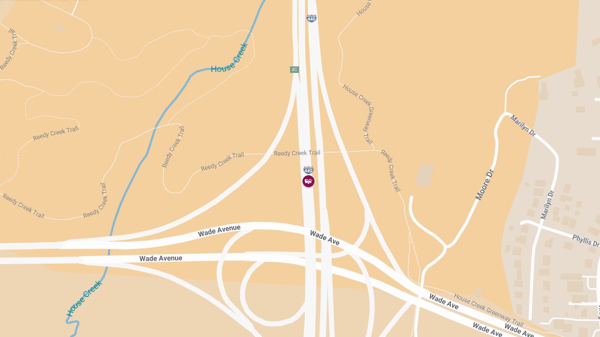 Auto Crash with Injuries on I-440 EB Near Wade Ave