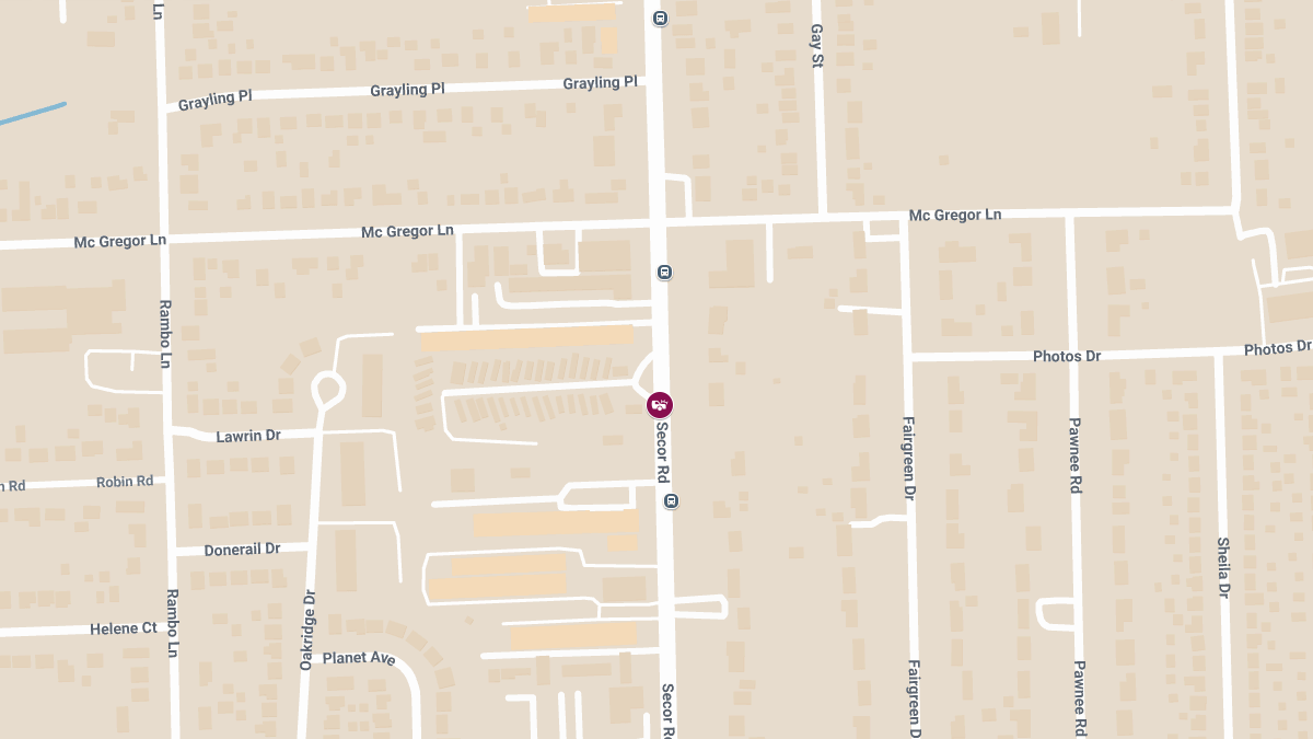 Car Crash With Injuries Reported at Belle Tire on Secor Rd