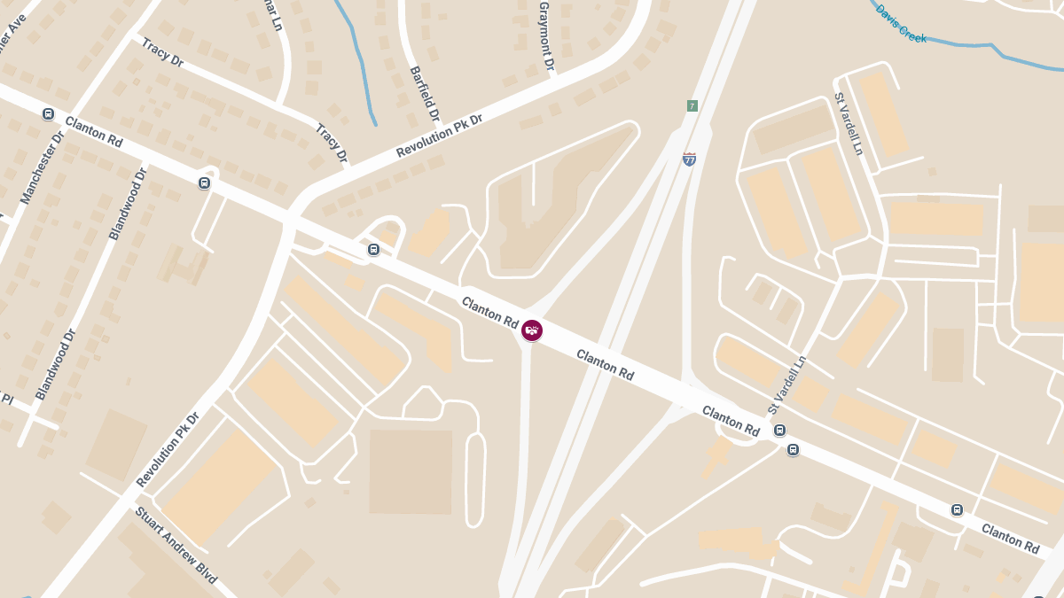 Crash on N I-77 at Clanton Rd Causes Injuries