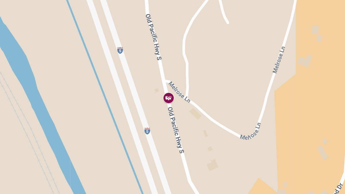 Crash on Old Pacific Hwy S, Injures Three
