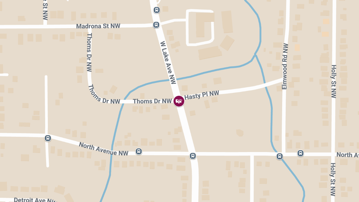 Crash with Injuries at W Lake Ave NW & Thoms Dr NW