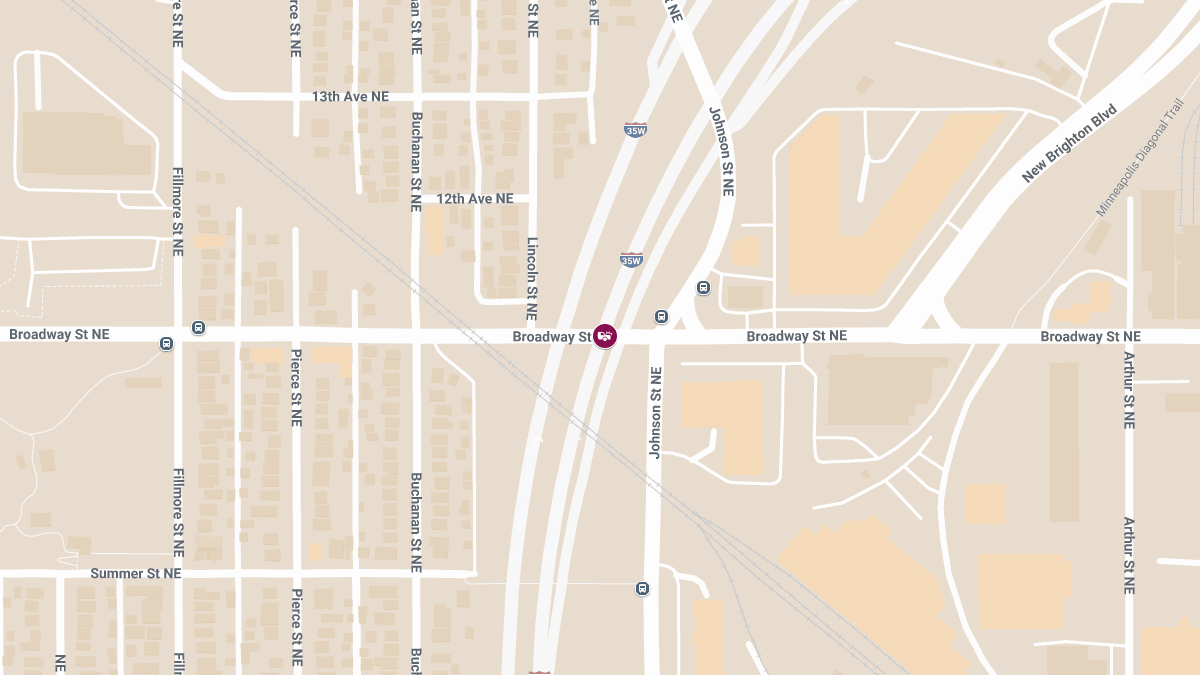 Injuries in Crash on I-35W S at Broadway St NE