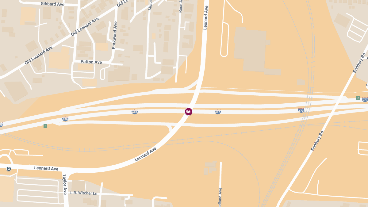 Injuries in Crash on I-670 E at Leonard Ave