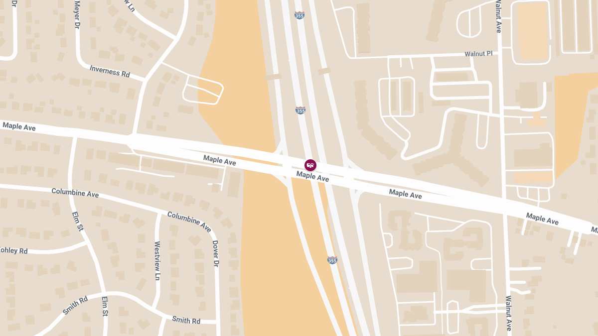Injury Accident on Southbound I-355 at Maple Ave