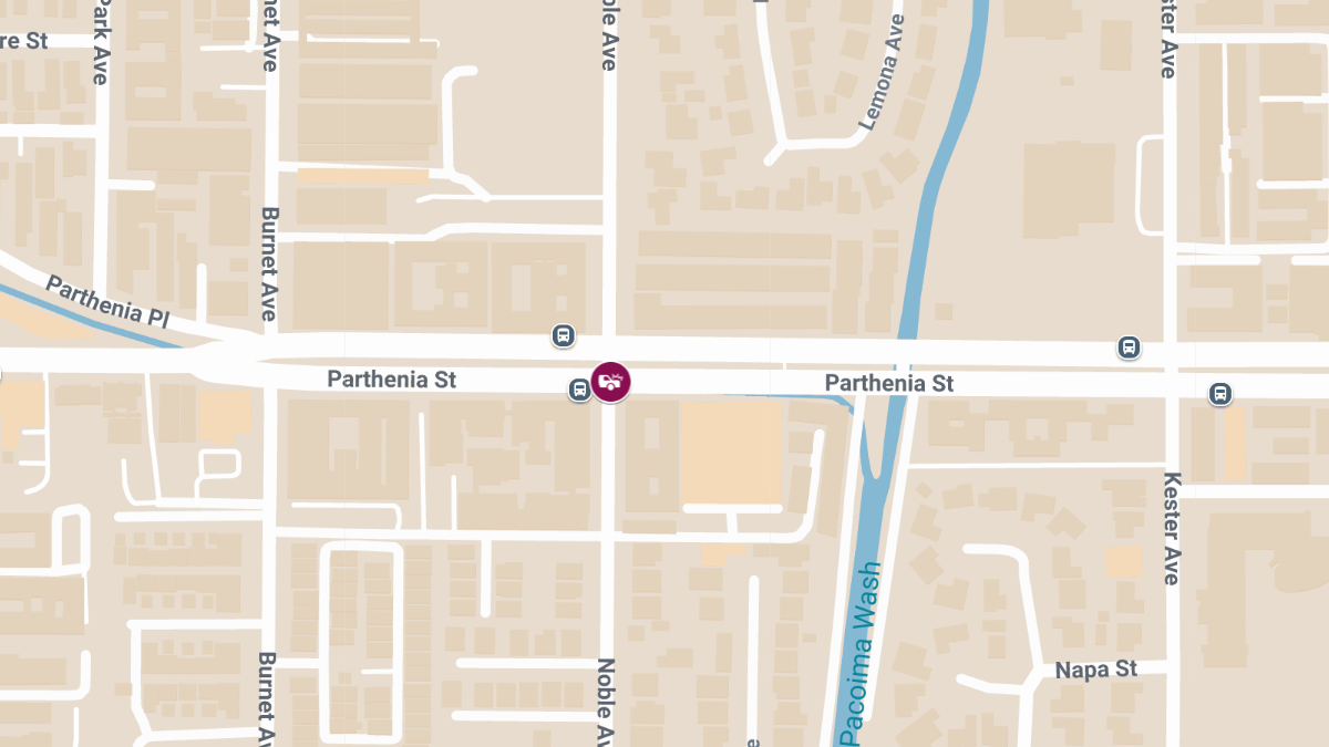 Injury Collision at Noble Ave & Parthenia St