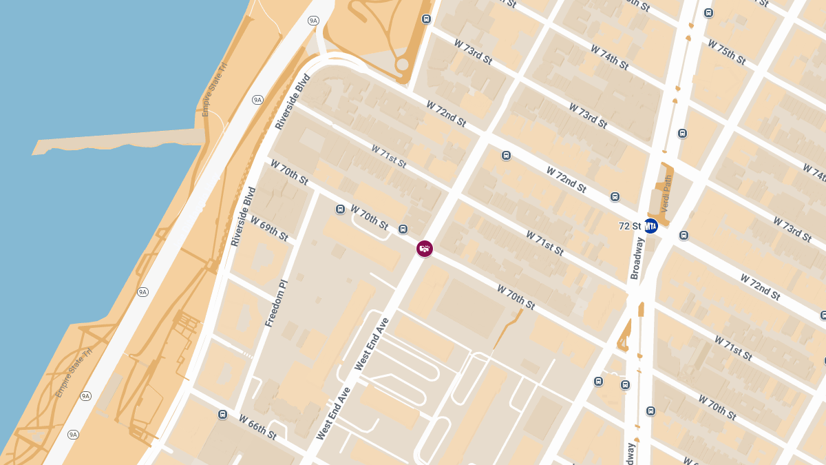 Injury Collision at W End Ave & W 70th St