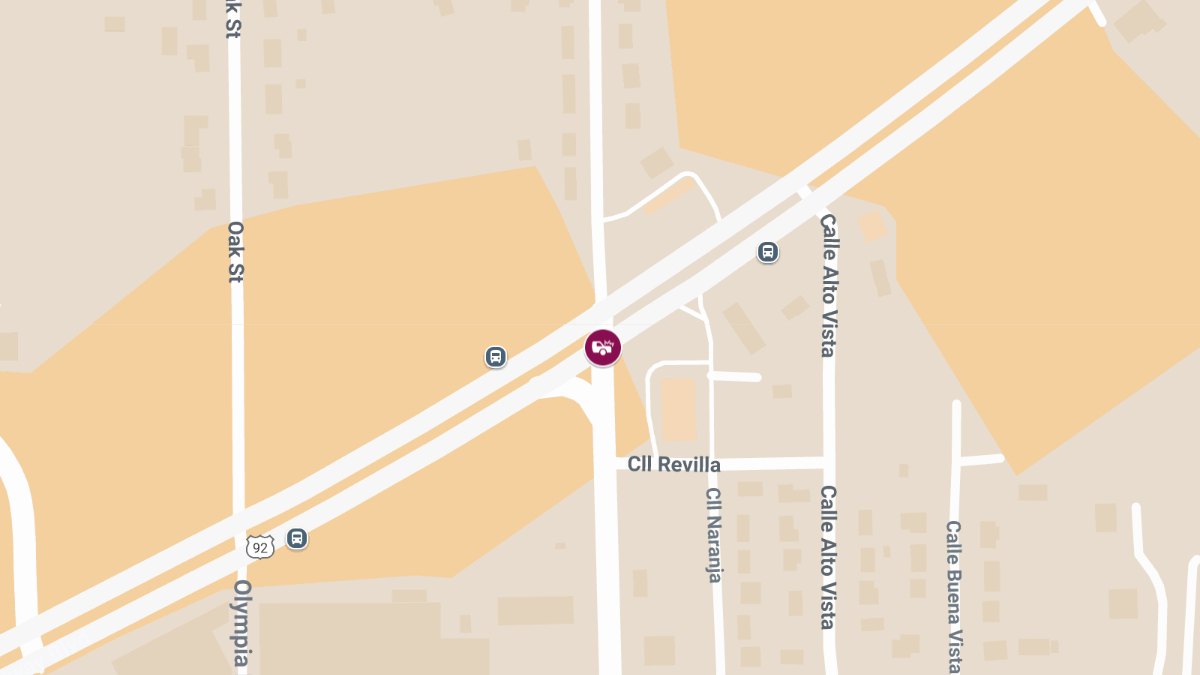 Injury Crash Causes Roadblock at E International Speedway Blvd & N Kepler Rd