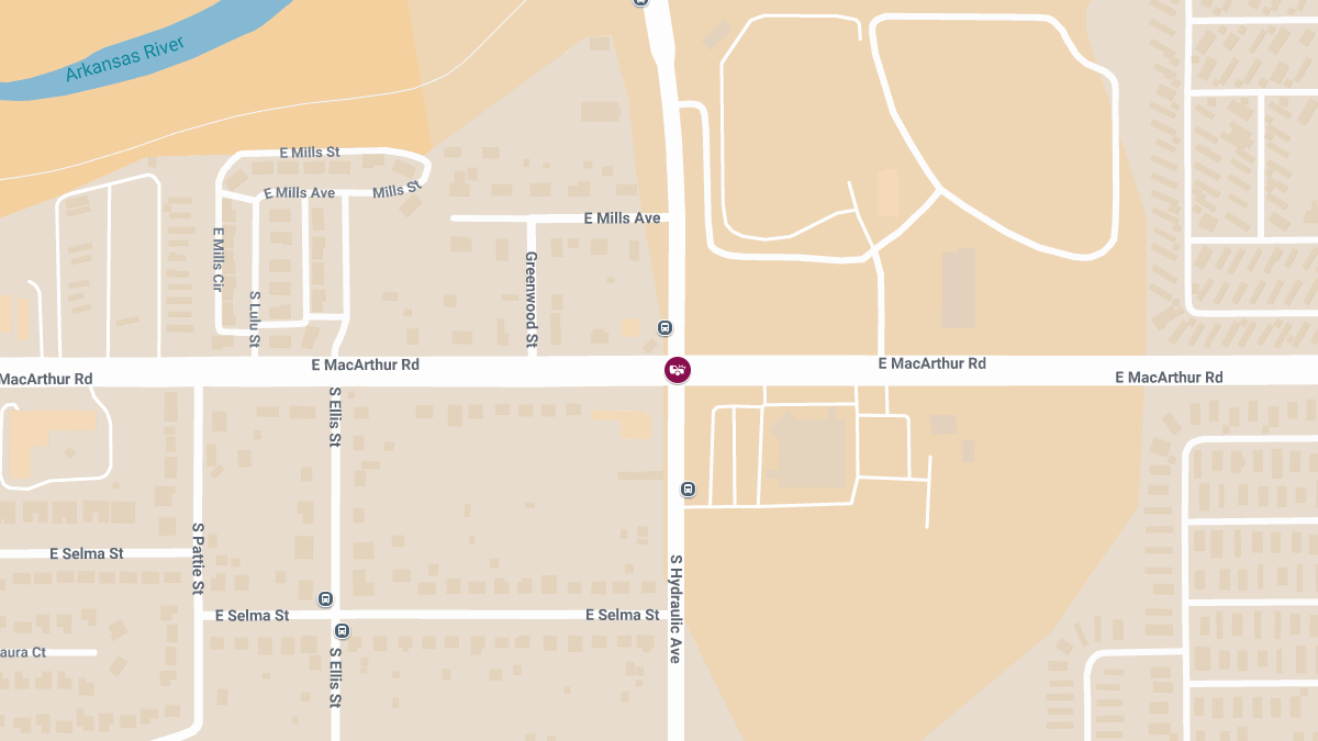Injury Crash Reported at Hydraulic and MacArthur