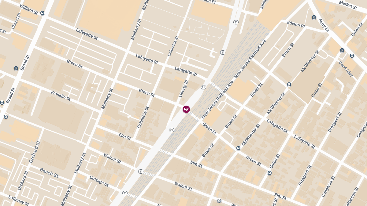 Injury Crash Reported at McCarter Hwy & Green St