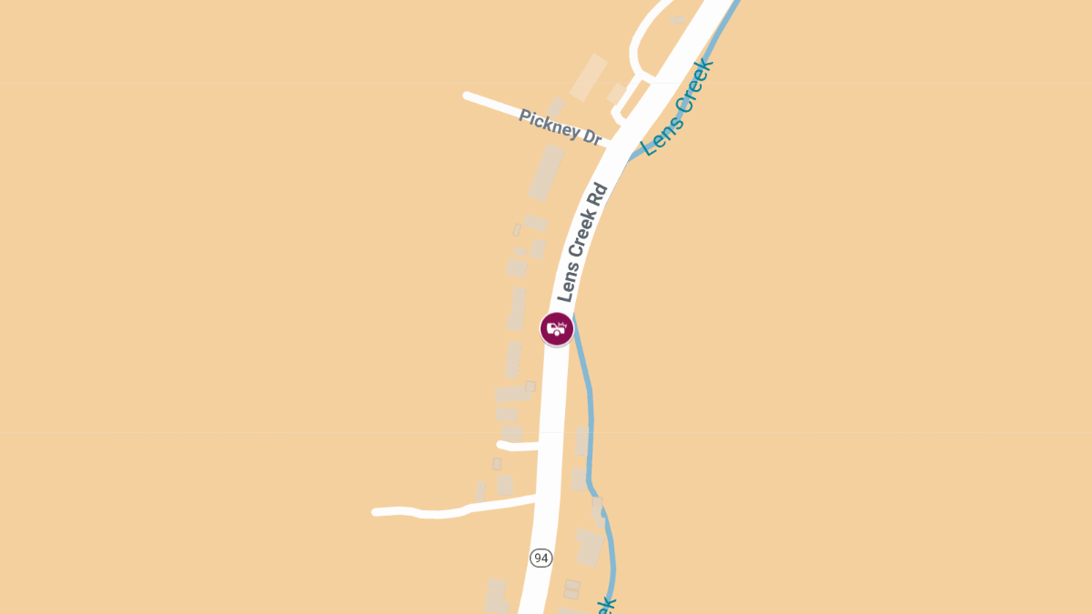 Injury Crash Reported on 4270 Lens Creek Rd