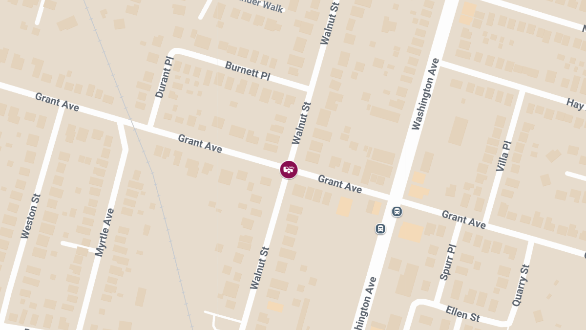 Injury Crash at Walnut St & Grant Ave
