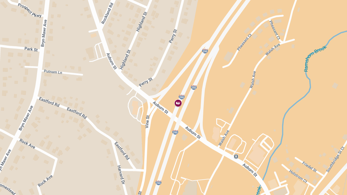 Injury Crash on I-290 EB at Exit 13