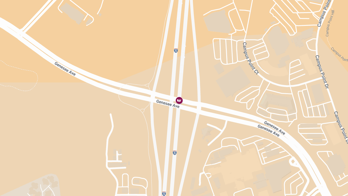 Injury Crash on I-5 S Near Genesee Ave