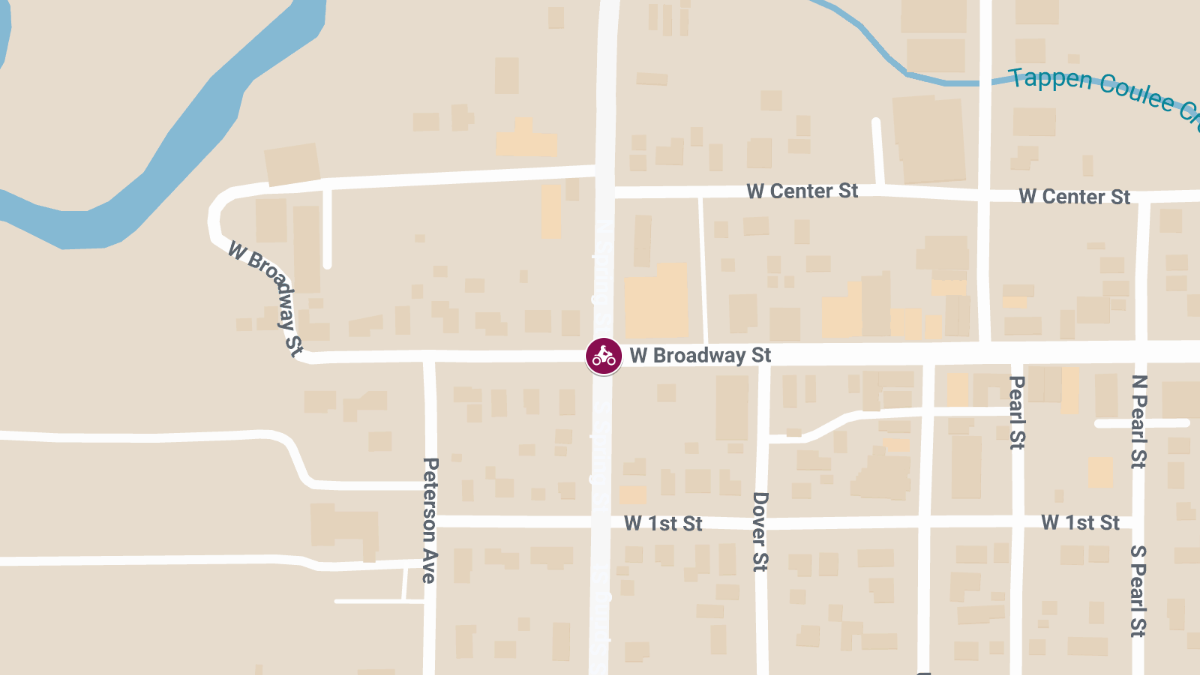 Motorcyclist Injured in Crash at W Broadway St & S Spring St