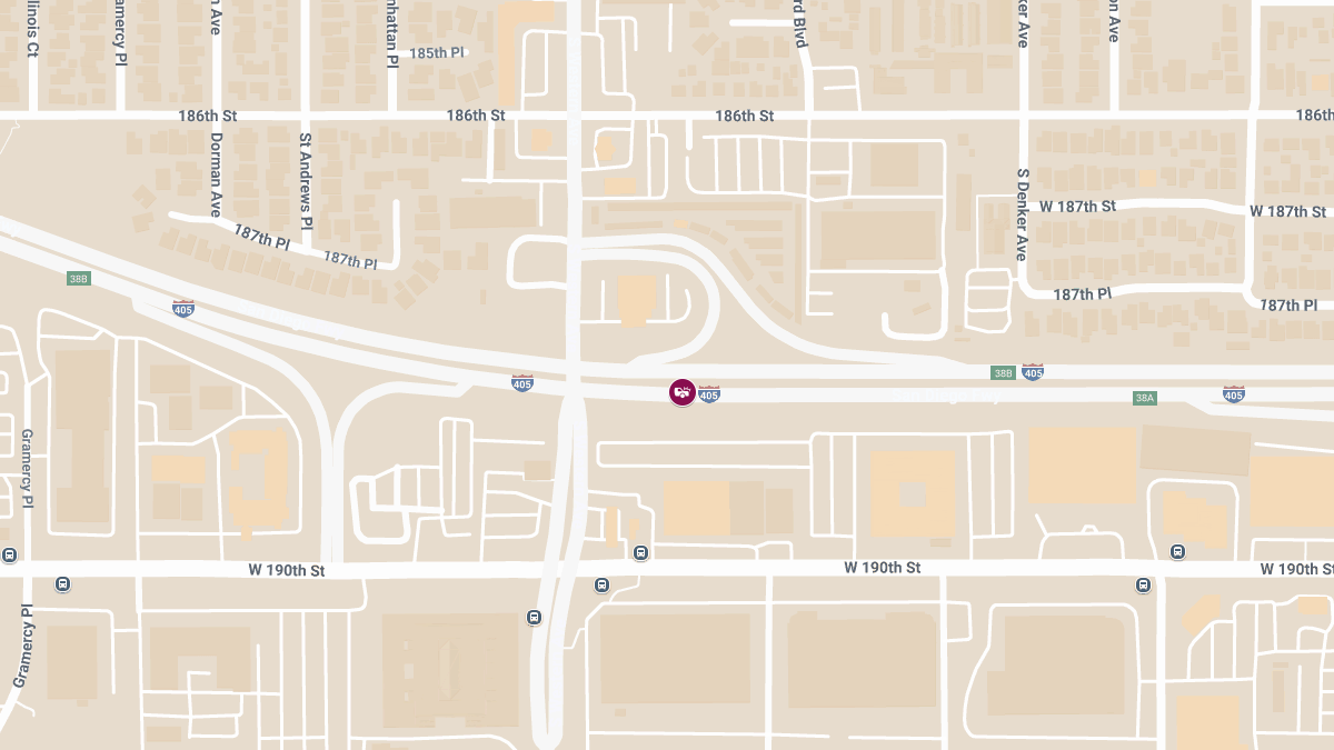 Multi-Vehicle Crash with Injuries on I-405 Near S Western Ave