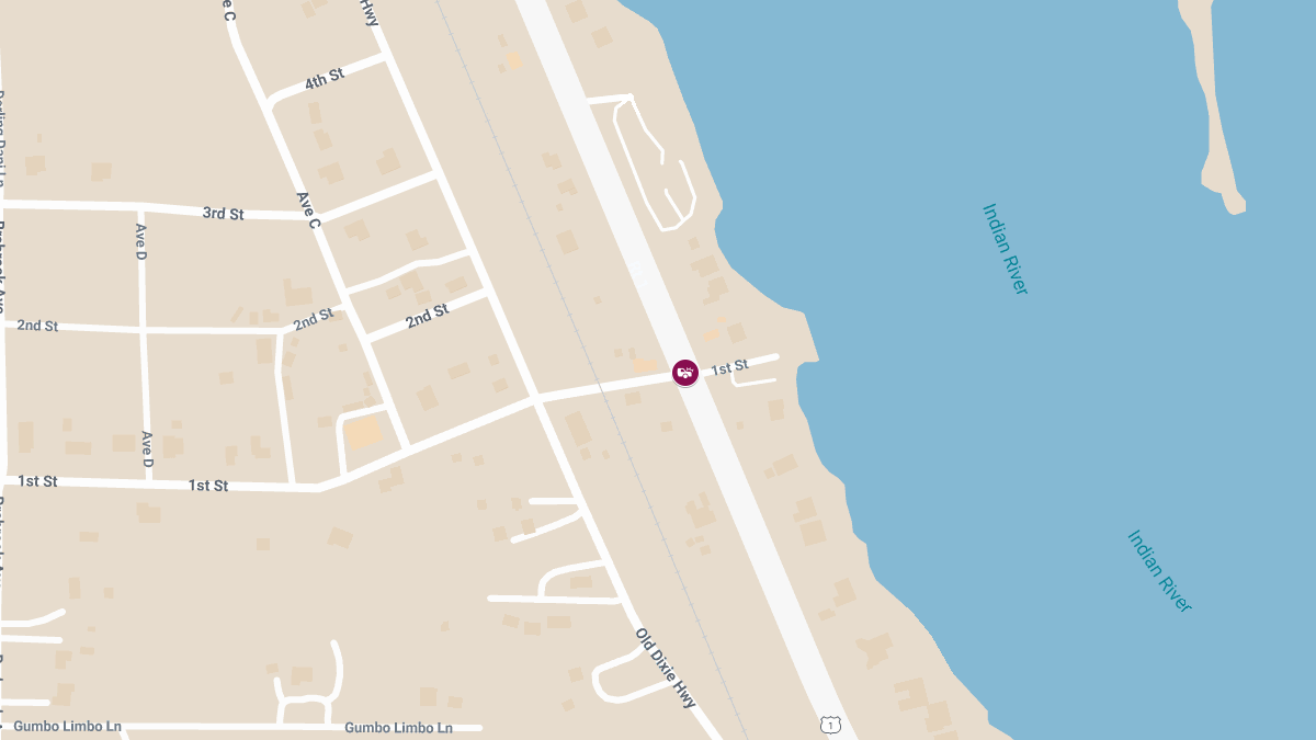 Traffic Collision With Injuries And Roadblock on US-1 at 1st St