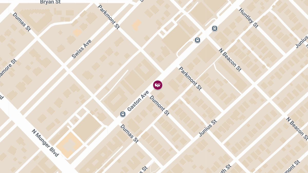Vehicle Collision with Injuries on Gaston Ave in Lakewood Hills
